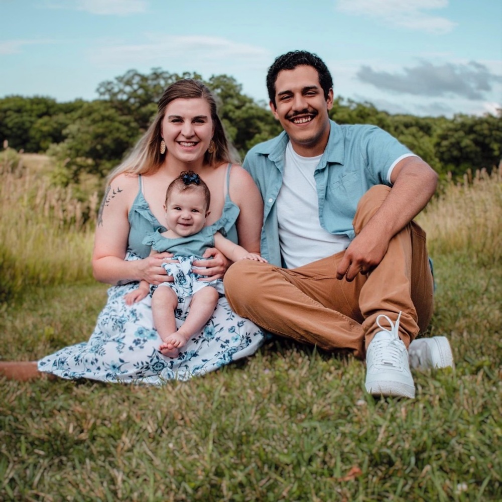 Meet your Posher, Emanuel